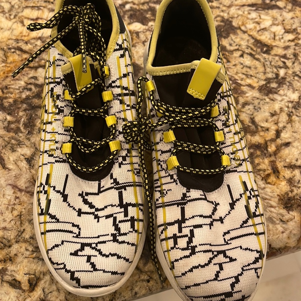 Kendall & Kylie sneakers